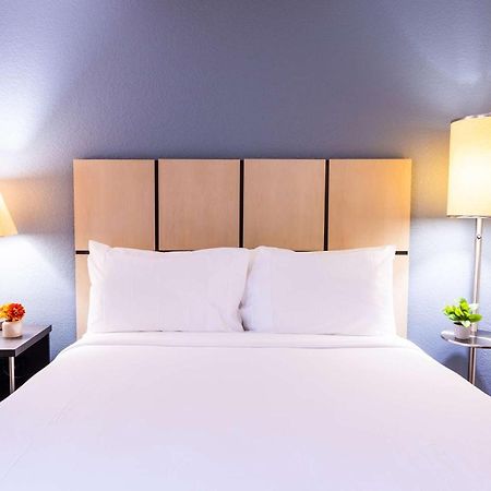 Sonesta Simply Suites Houston Brookhollow Bagian luar foto
