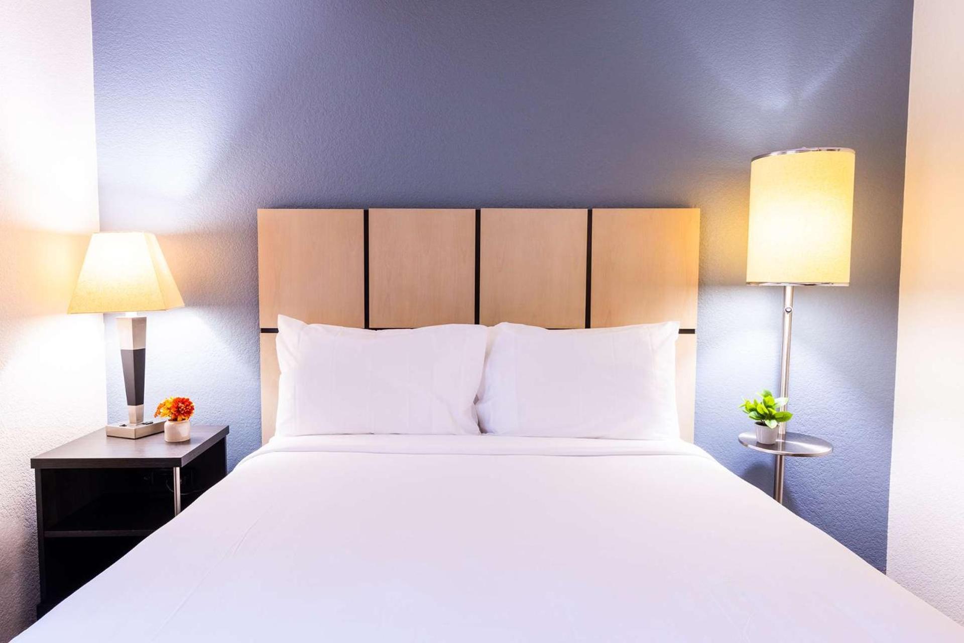 Sonesta Simply Suites Houston Brookhollow Bagian luar foto
